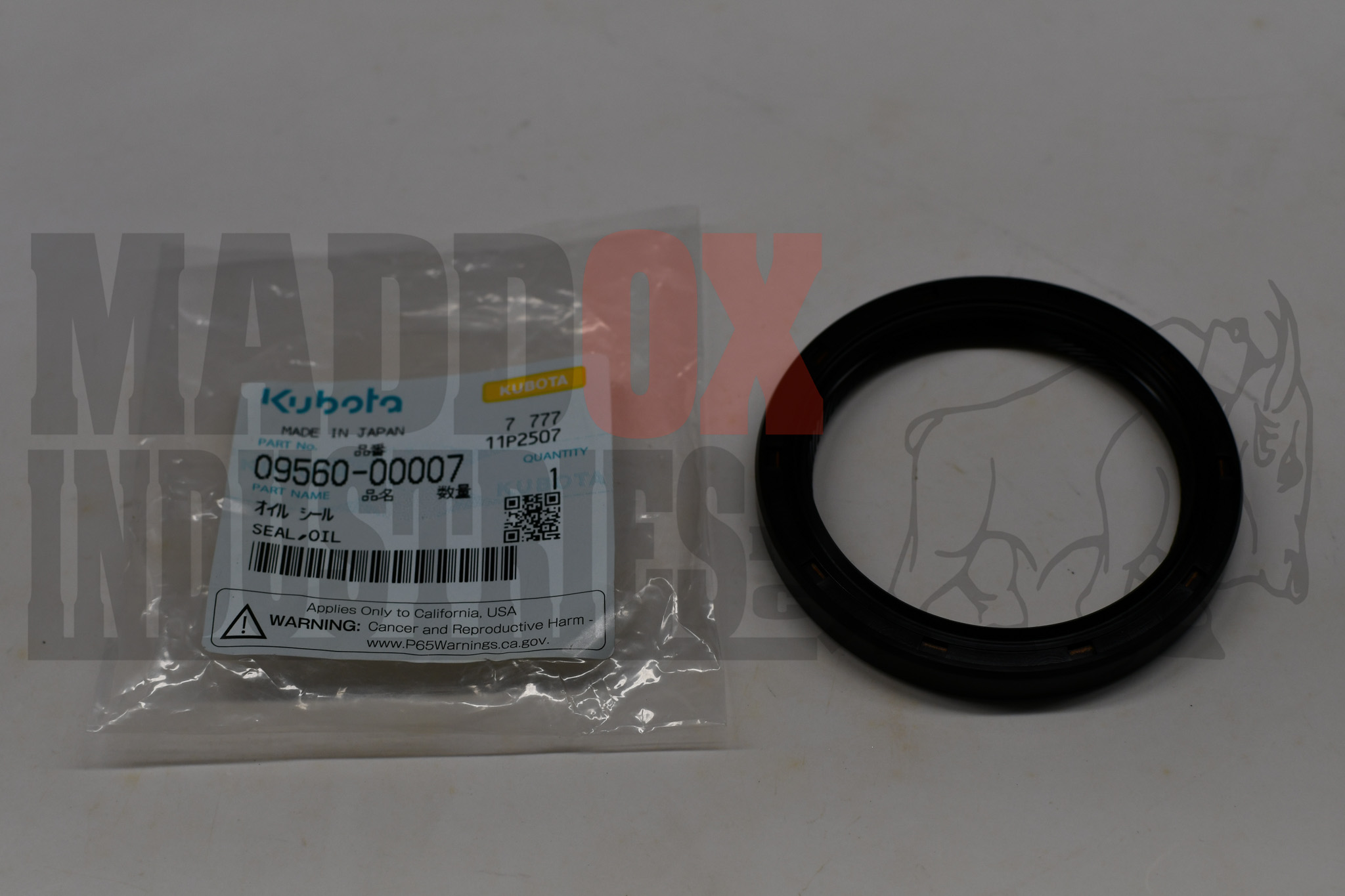 Kubota 09560-00007 Oil Seal